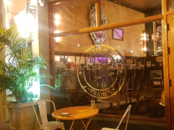 A La Folie Cafe_2